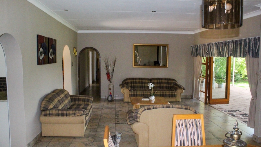 3 Bedroom Property for Sale in Lindequesdrif North West